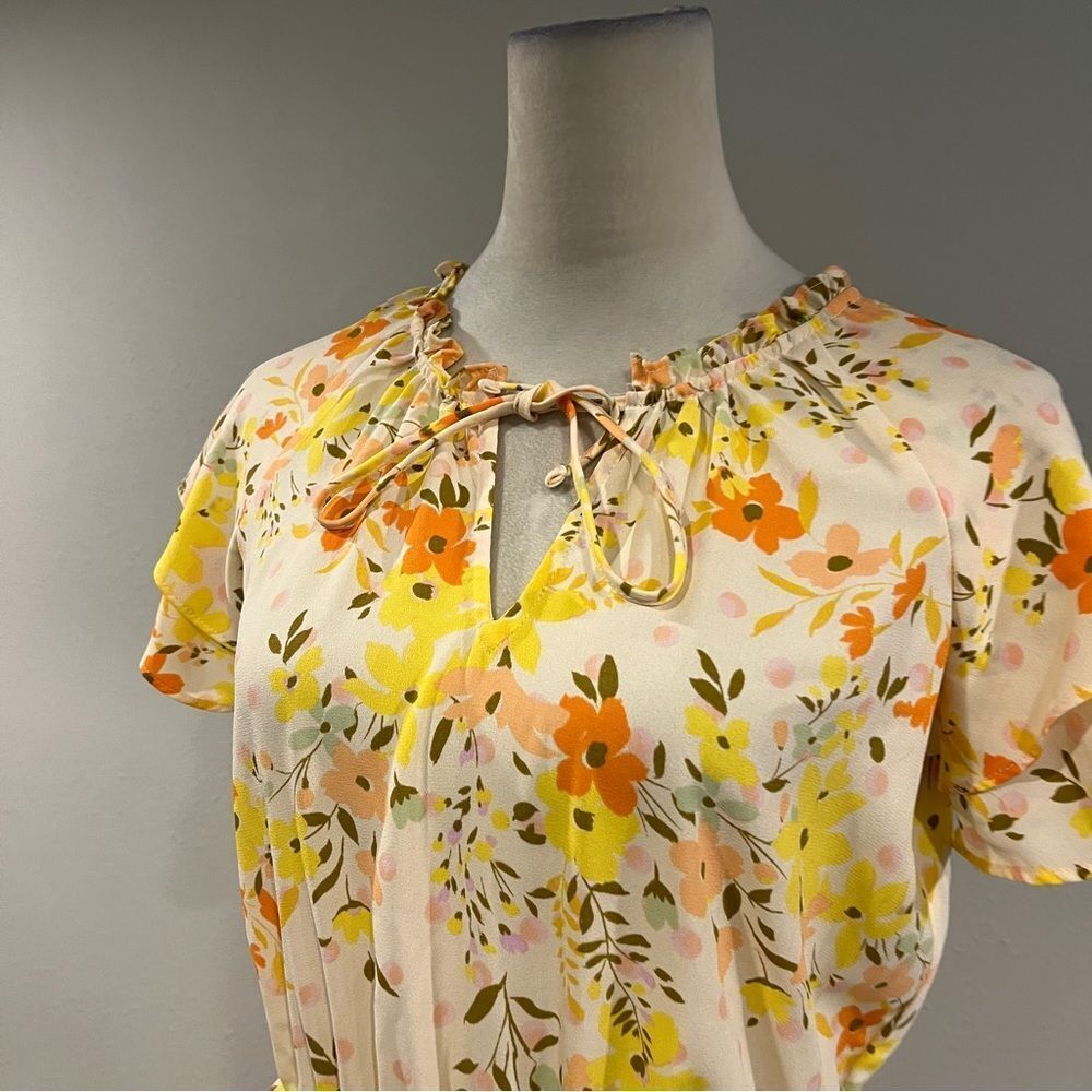 LC Lauren‎ Conrad Floral Ruffle Hem short sleeve mini Dress size XS - Picture 2 of 13